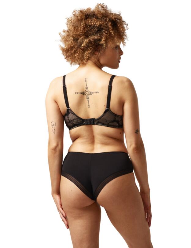 Chantelle True Lace Memory Foam T-Shirt Bra Black