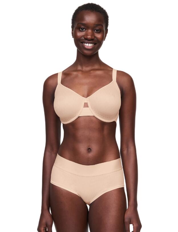 Chantelle Smooth Lines Moulded Bra Golden Beige