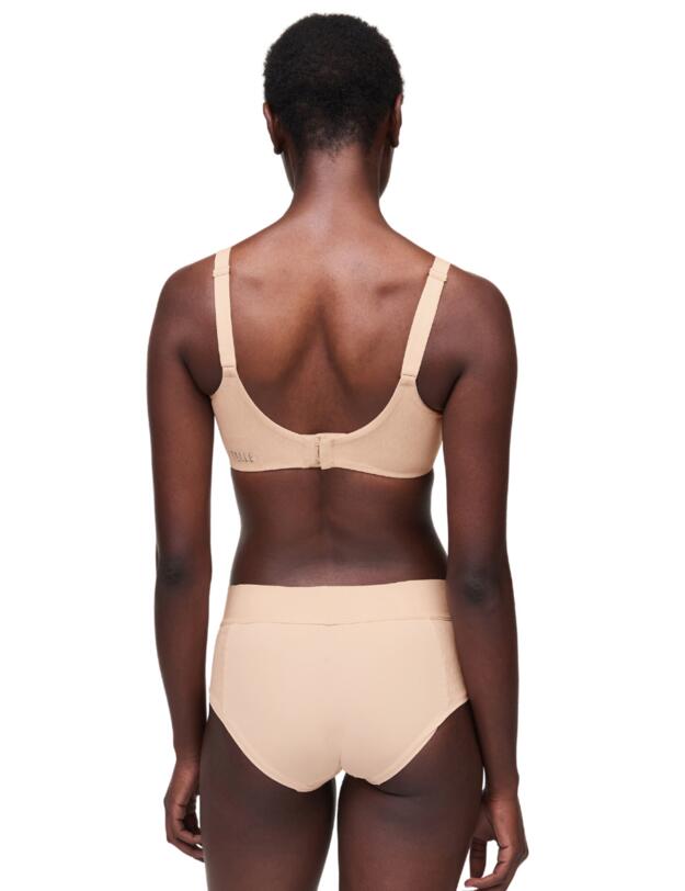 Chantelle Smooth Lines Moulded Bra Golden Beige