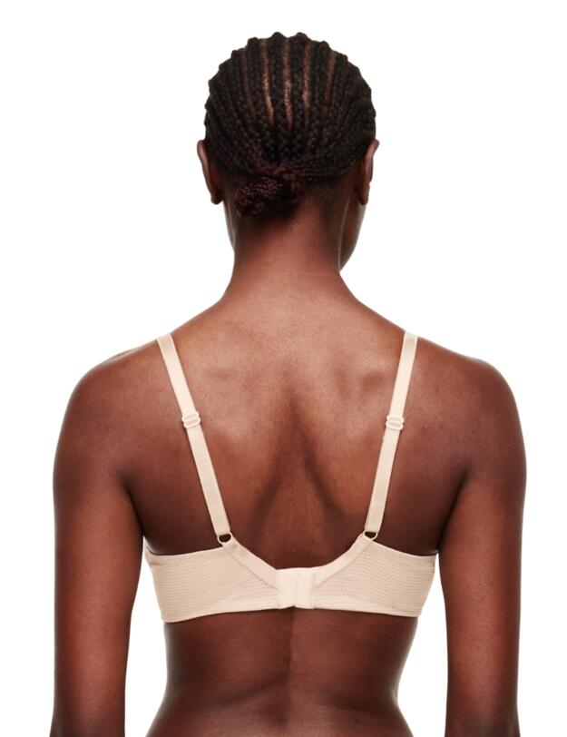 Passionata by Chantelle Brooklyn Plunge T-shirt bra Cappuccino