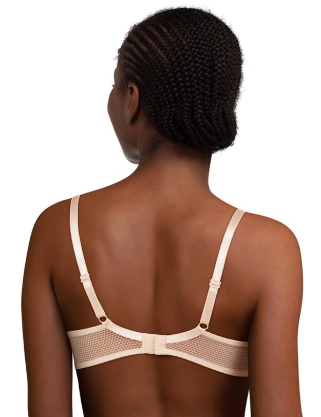 Passionata by Chantelle Brooklyn Plunge T-shirt bra Pearl