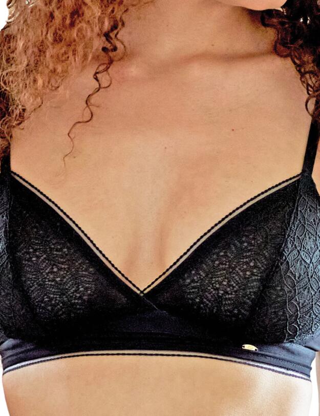 Pretty Polly Delicate Lace Non Wired Bra Black