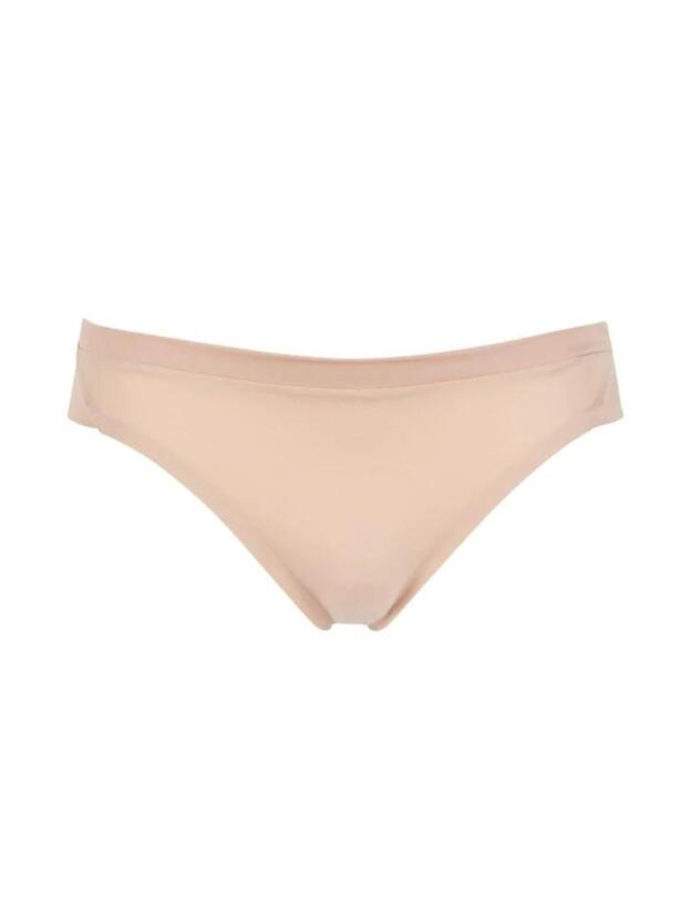 Triumph Body Make-up Soft Touch Tai Natural Beige
