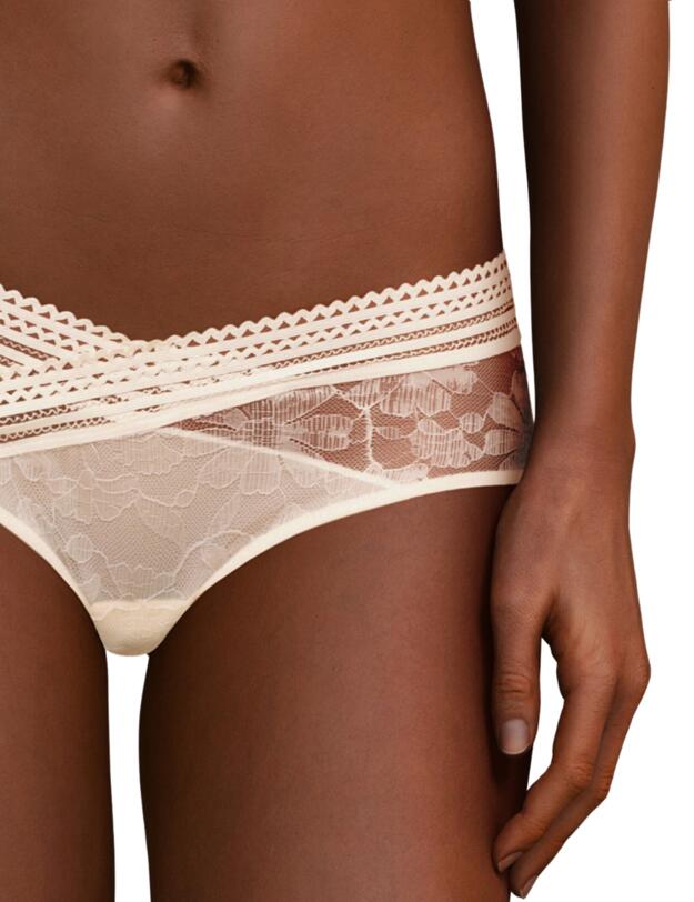 Passionata by Chantelle Marta Shorty Brief Pearl 
