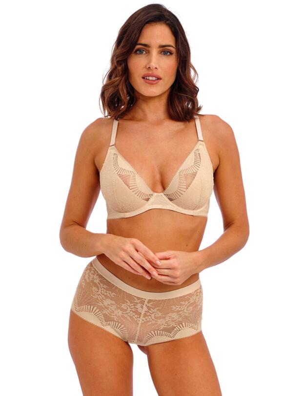 Wacoal Sensu Lace Underwired Plunge Bra Champagne