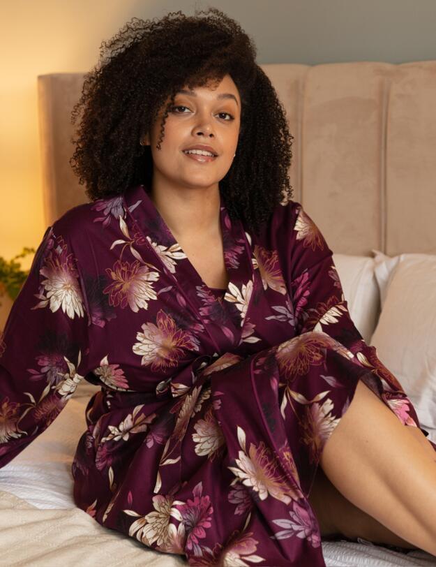 Cyberjammies Eve Long Dressing Gown Magenta Floral Top