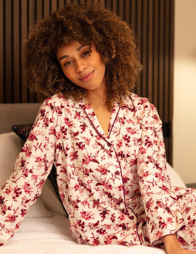 Cyberjammies Eve Pyjama Top Cream Berry Print 
