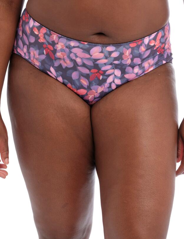 Goddess Kayla Brief Reverie