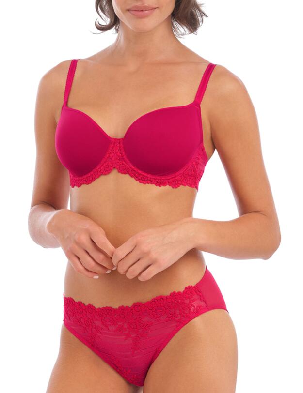 Wacoal Embrace Lace Contour Bra Persian Red