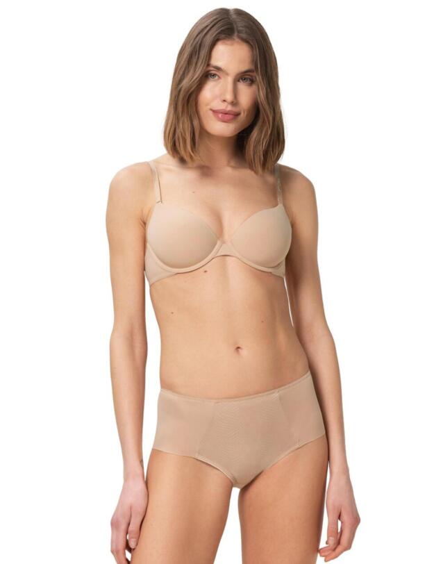 Triumph Essential Minimizer Hipster Brief Smooth Skin 