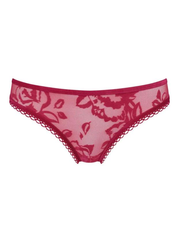 Triumph Velvet Rose Spotlight Brazilian Brief Rosso Masai