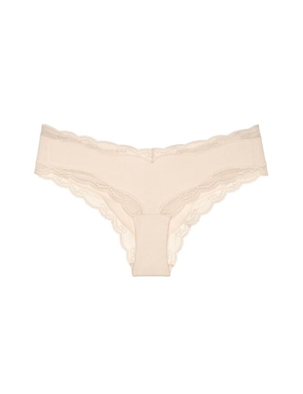 Triumph Natural Spotlight Hipster Brief Fresh Powder