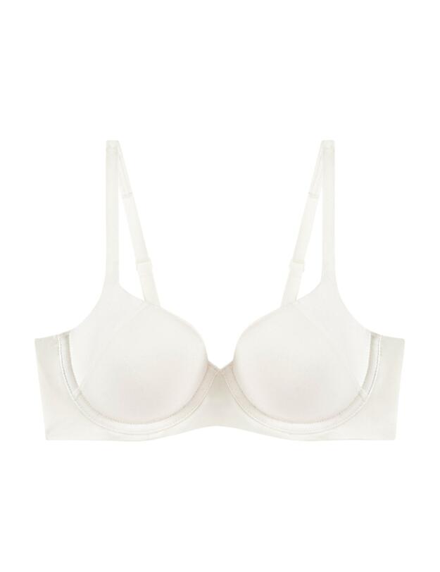 Triumph Body Make-Up Soft Touch Wired Padded Bra Vanille