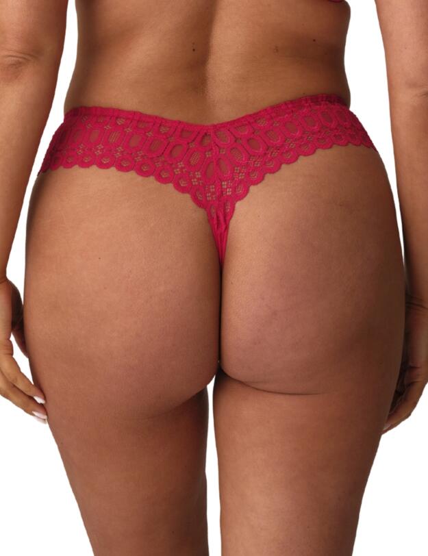 Prima Donna Twist Los Ayala Thong Sangria