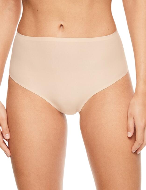 Chantelle Soft Stretch Thong Nude