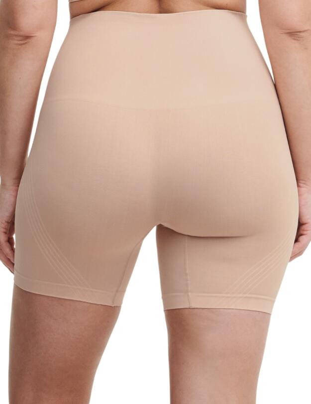 Chantelle Smooth Comfort Shapewear Biker Shorts Clay Nude