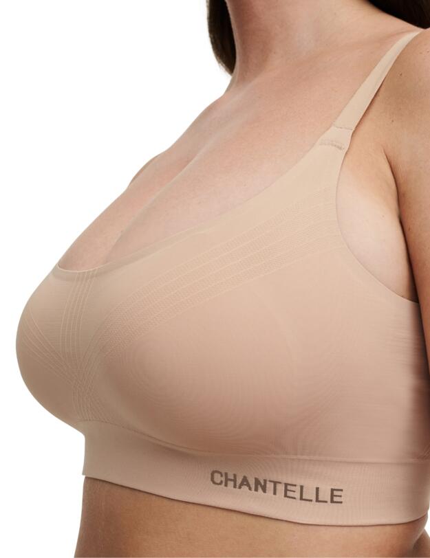 C10U10 Chantelle Smooth Comfort Wireless Support Bra - C10U10 Clay Nude