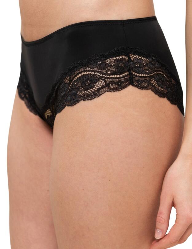 Triumph Lovely Micro Hipster Brief Black