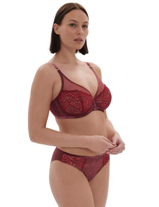 Simone Perele Scenario Brief Spinel Red