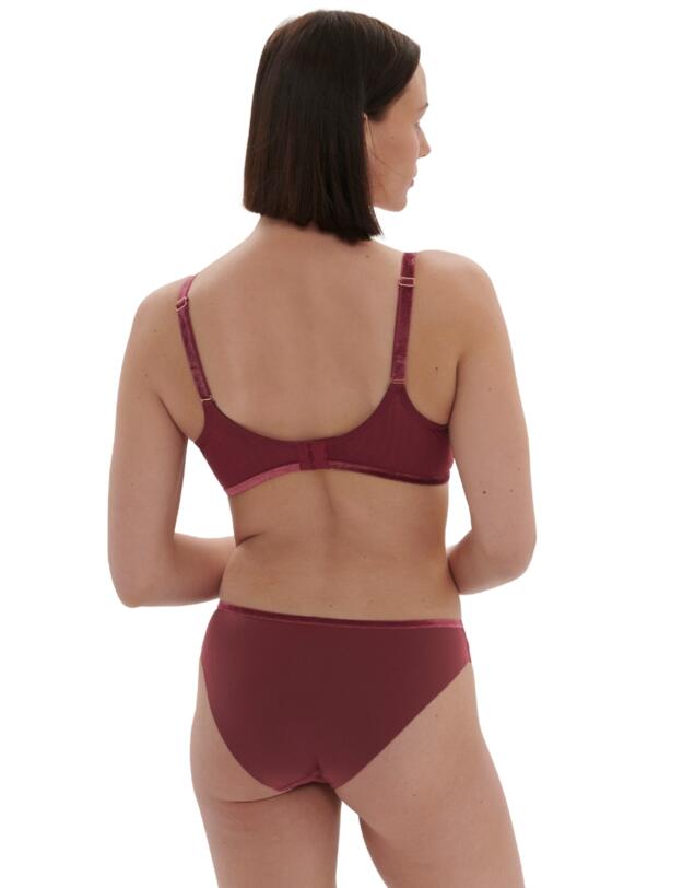 Simone Perele Scenario Brief Spinel Red