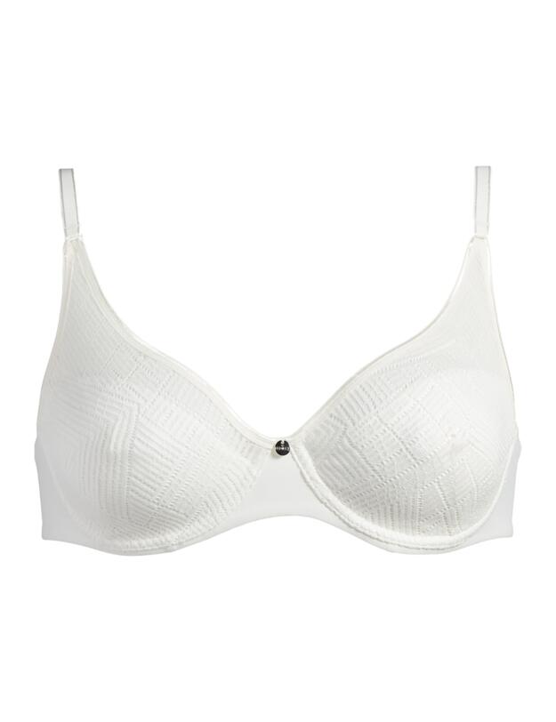Chantelle Emma Moulded Bra Milk