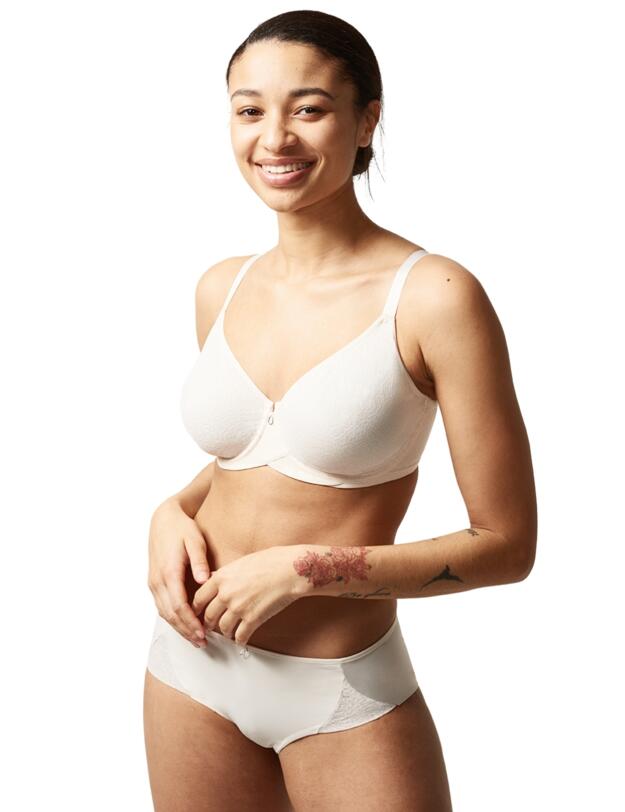 Chantelle Cloudia Moulded Bra Pearl