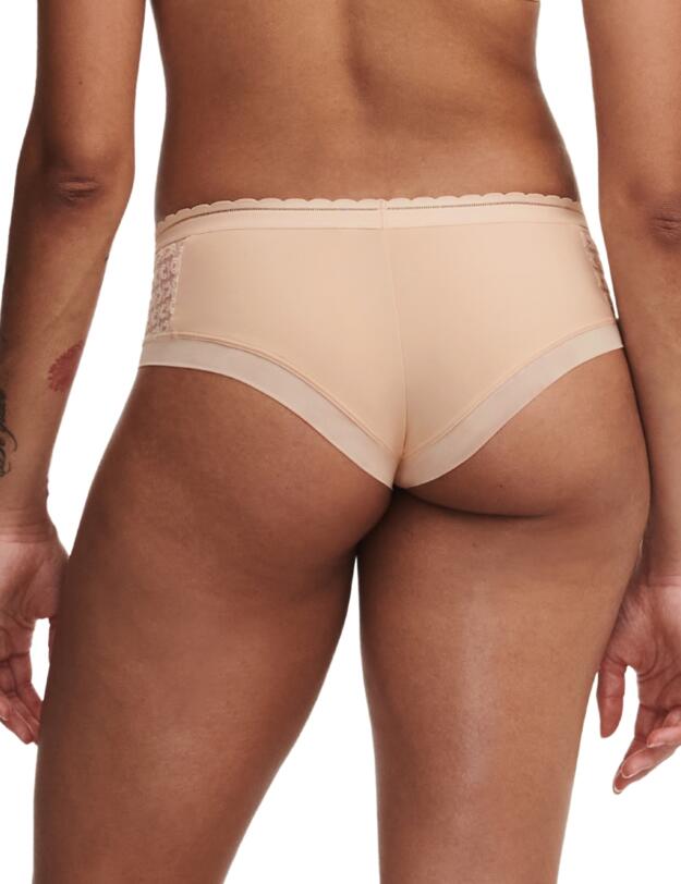 Chantelle Monogram Shorty Golden Beige