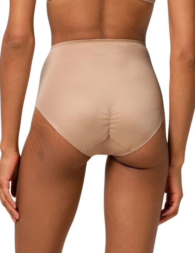 Triumph True Shape Sensation Maxi Brief Smooth Skin 