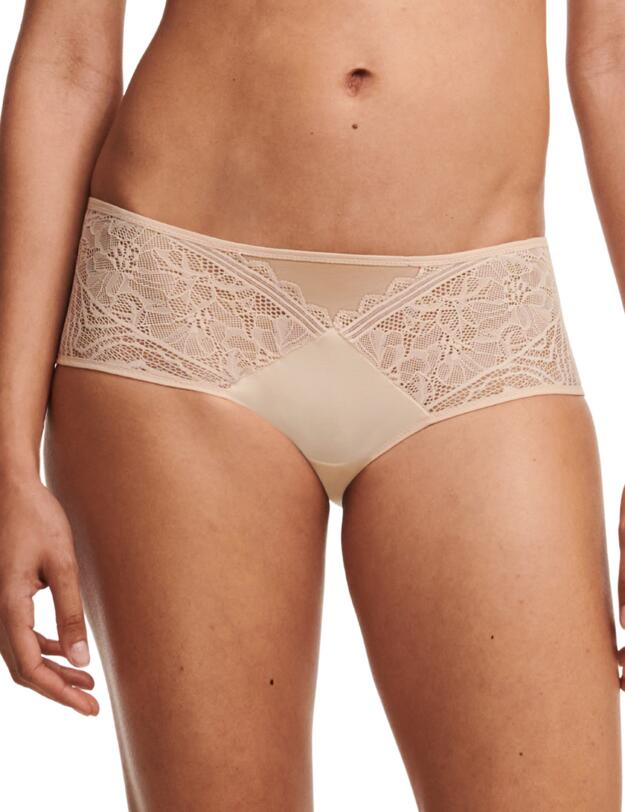 Chantelle Floral Touch Shorty Golden Beige