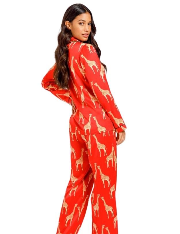 Chelsea Peers Satin Long Pyjama Set Red Giraffe