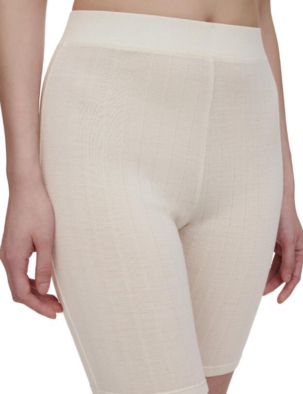 Chantelle Thermo Comfort Mid-Thigh Shorts Pearl