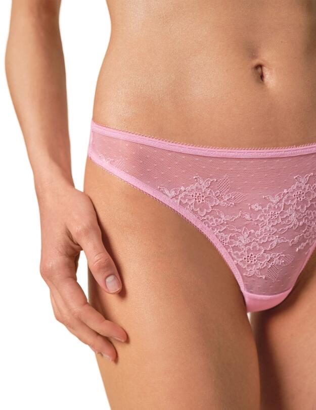 Gossard Glossies Lace Thong Sweet Lilac