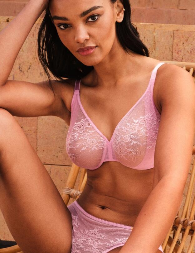 Gossard Glossies Lace Thong Sweet Lilac