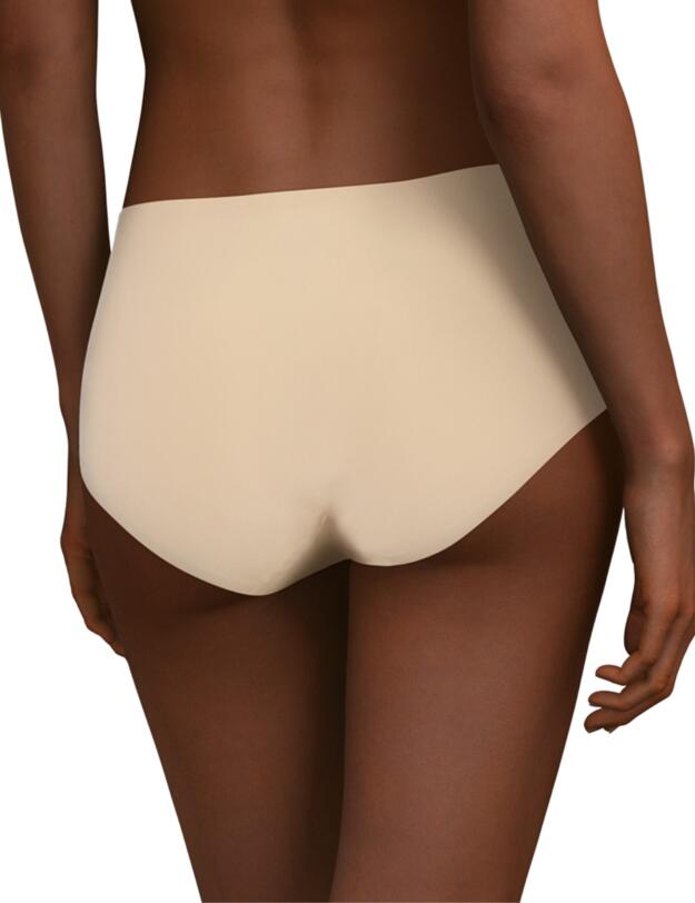 Chantelle Soft Stretch Shorty Nude Sand
