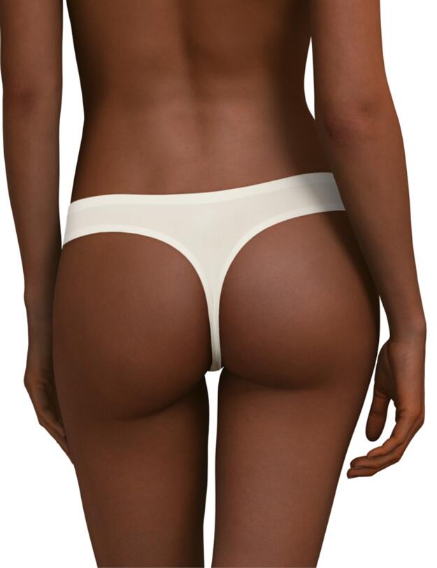 Chantelle Soft Stretch Thong Ivory