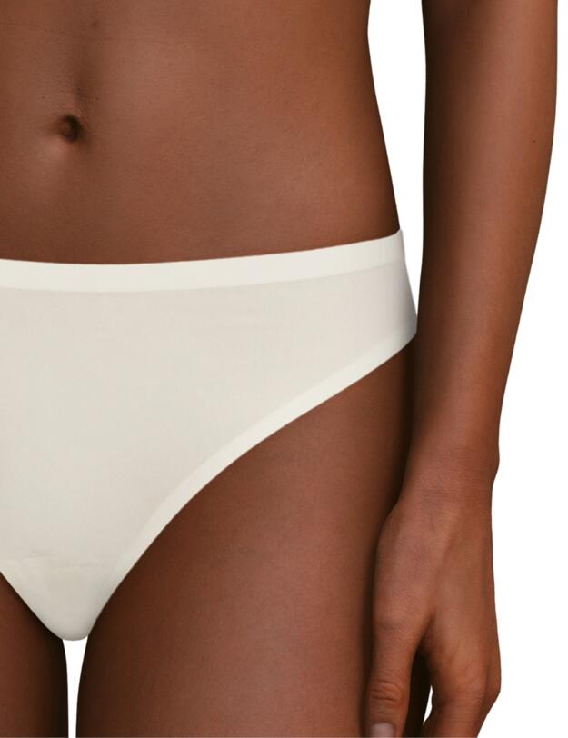 Chantelle Soft Stretch Thong Ivory