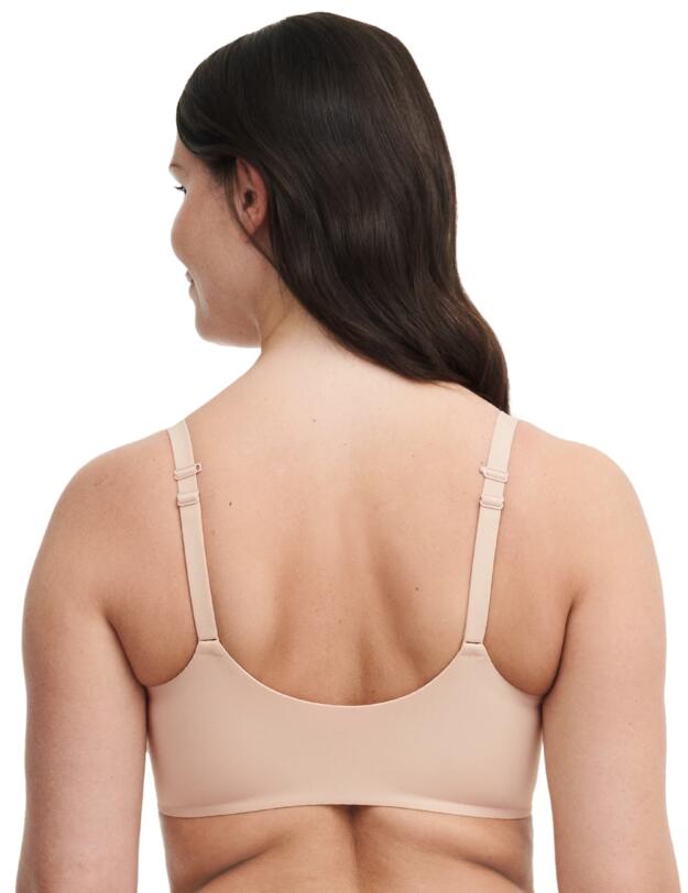 Chantelle Norah Covering Moulded Bra Golden Beige