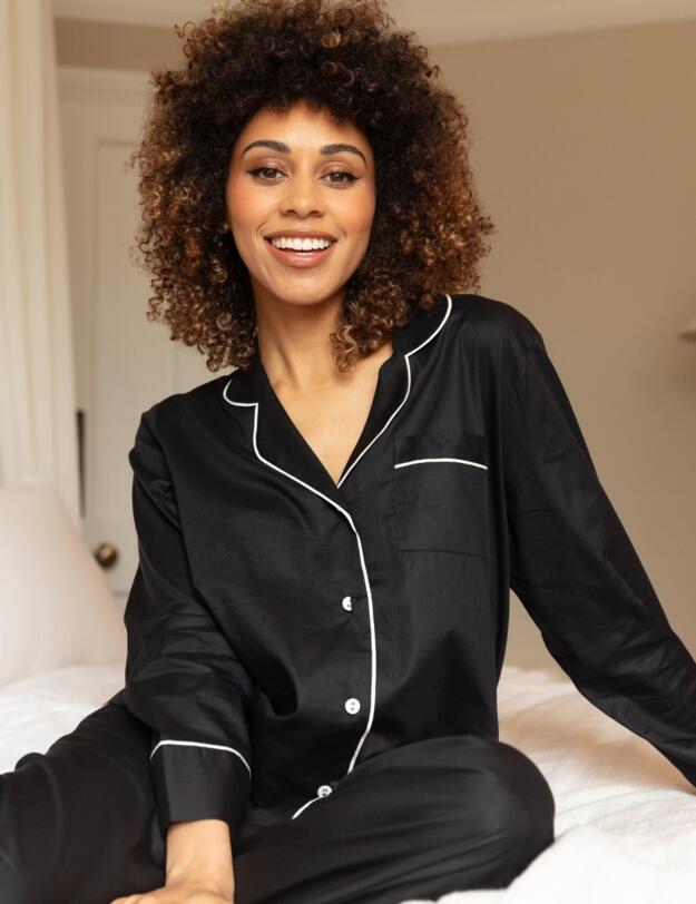 Cyberjammies Hotel Pyjamas Pyjama Set Black