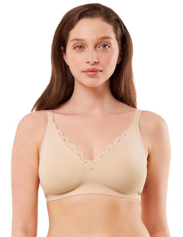 Triumph Amourette Wireless Minimiser Bra Skin 