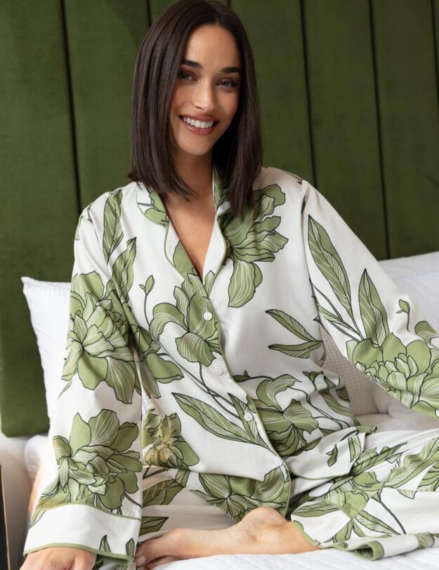 Cyberjammies Fable & Eve Chiswick Floral Wide Leg Pyjama Set Cream Mix