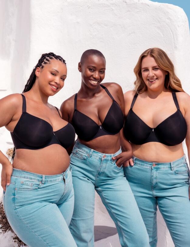 Curvy Kate Smoothie Spacer T-Shirt Bra Black