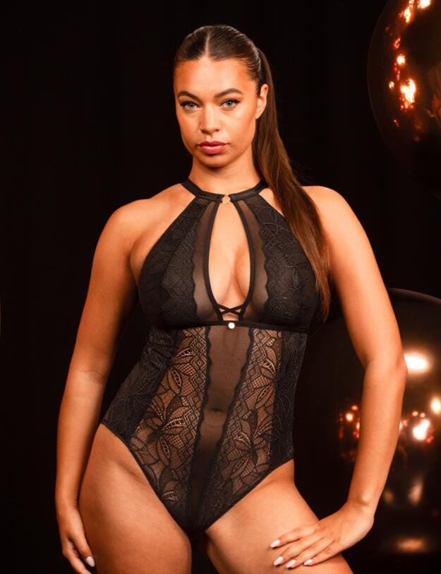 Scantilly by Curvy Kate Opulence Stretch Lace Body Black