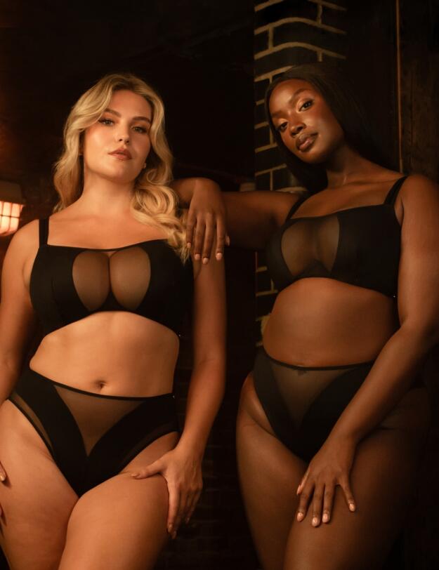 Scantilly by Curvy Kate Swerve Bandeau Bra Black