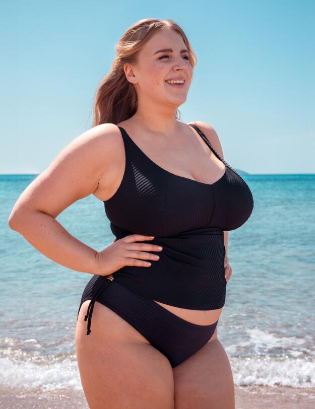 Curvy Kate Jet Set Wireless Tankini Top Black