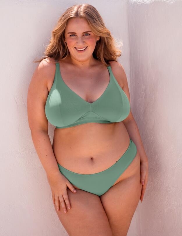 Curvy Kate Zen Non-Wired Bralette Sage Green 