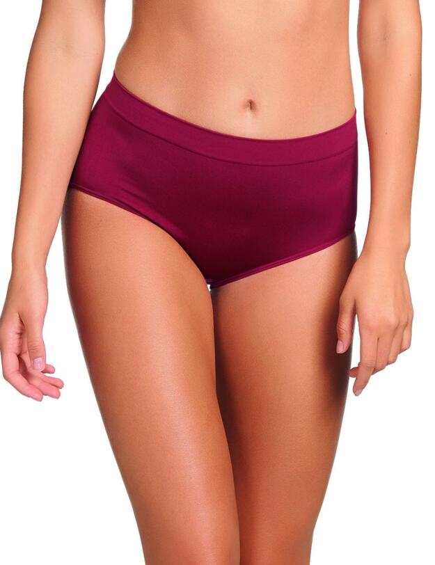 838175 Wacoal B-Smooth Seamless Brief - 838175 Red Dahlia