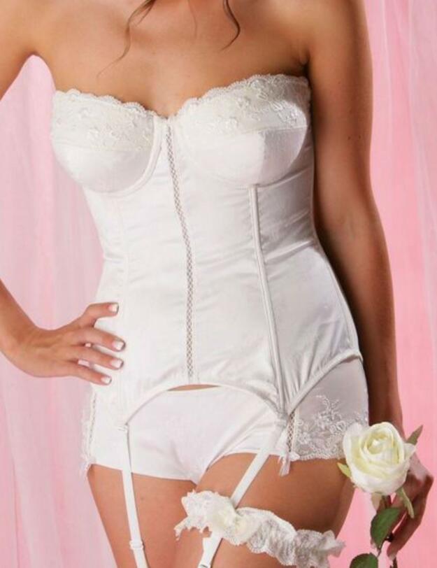 6505 Pour Moi? Ceremony Basque Ivory - 6505 Basque 