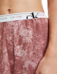 Calvin Klein CK One Faded Glory Jogger Faded Red Grape