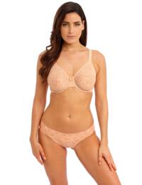 Wacoal Halo Lace Underwire Moulded Bra Almost Apricot