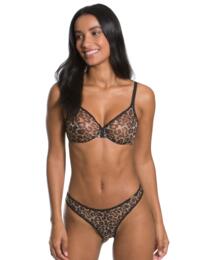 Gossard Lingerie on X: Our Glossies Leopard Moulded Sheer Bra offers a  stunning eye catching Leopard Print 🐆 Check out our Glossies Leopard Set  in the link -  #animal #animalprint #leopard #